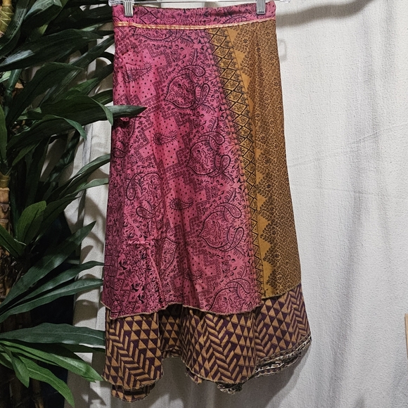 Earthbound Sari Silk Wrap Medium Length Skirt Small - Picture 4 of 6